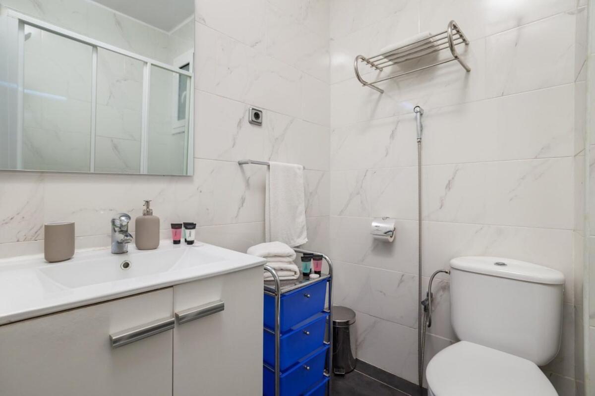 Next To Sagrada Familia 4-Bedroom Apartment 巴塞罗那 外观 照片