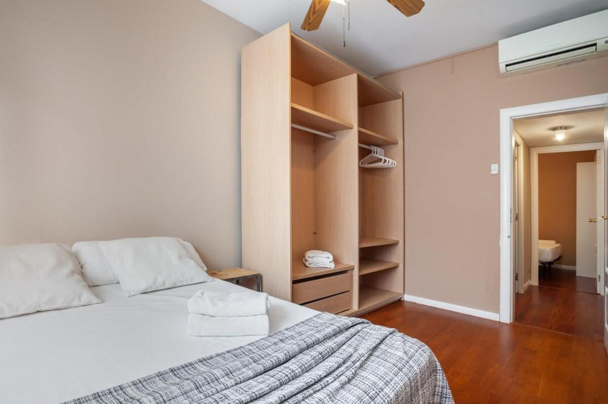 Next To Sagrada Familia 4-Bedroom Apartment 巴塞罗那 外观 照片