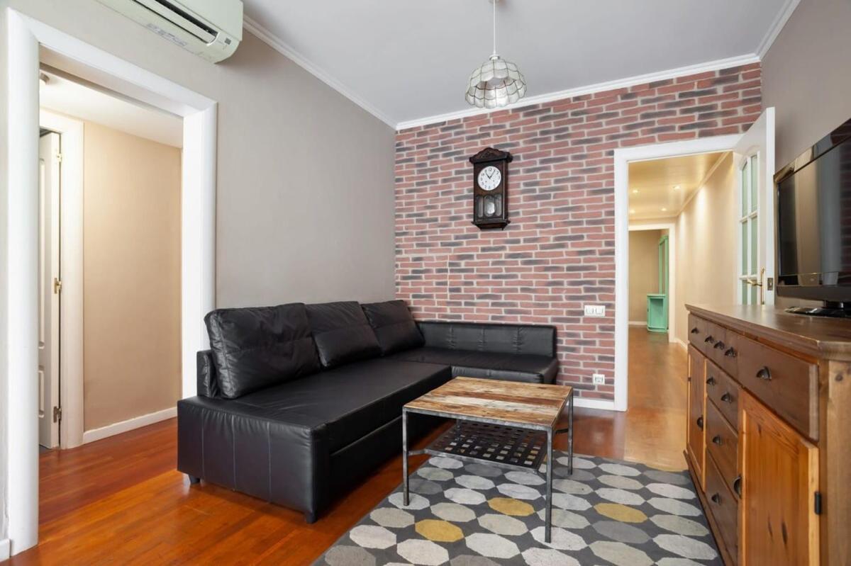 Next To Sagrada Familia 4-Bedroom Apartment 巴塞罗那 外观 照片