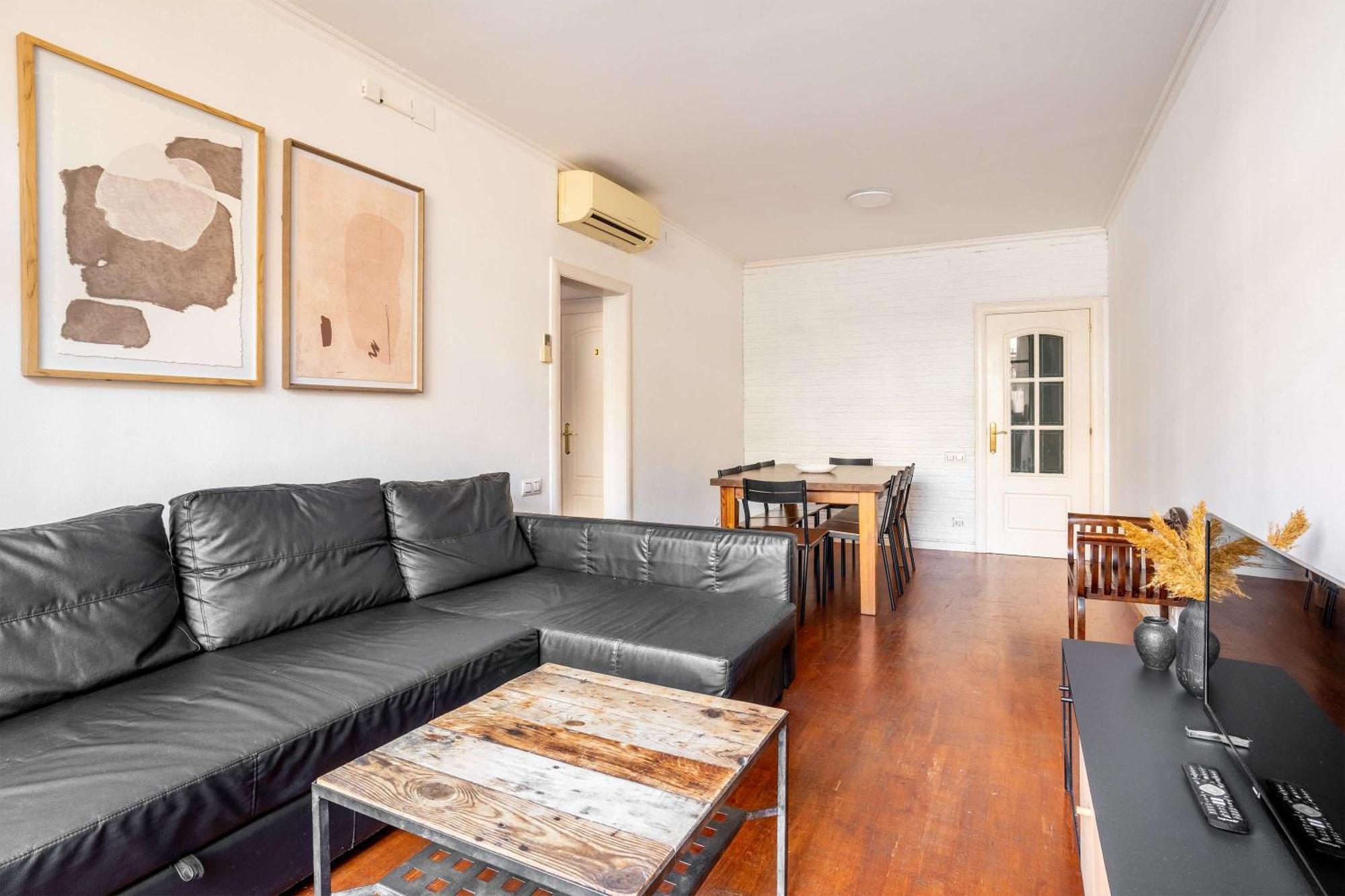 Next To Sagrada Familia 4-Bedroom Apartment 巴塞罗那 外观 照片